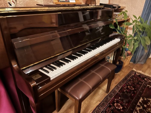 Samick upright piano brown - upright,