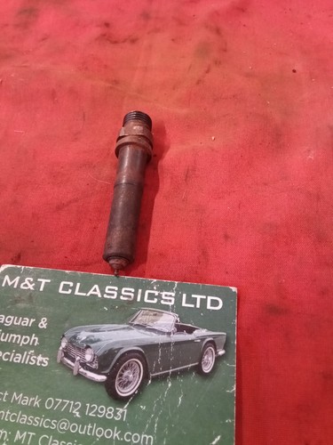 Triumph tr5 injector push in - push,