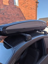 Genuine BMW 1 Series 320lt Roof Box and Thule Bars