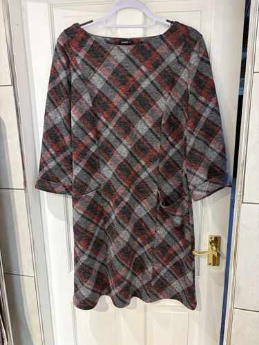 Stunning roman check tartan - stunning, check/tartan