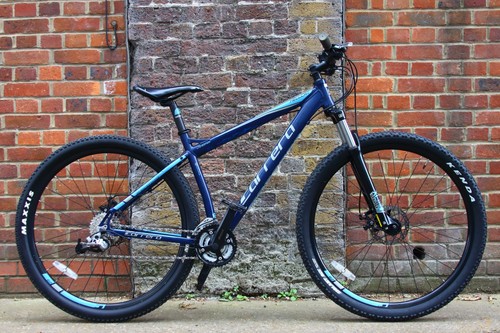 Carrera hellcat mountain bike - carrera,