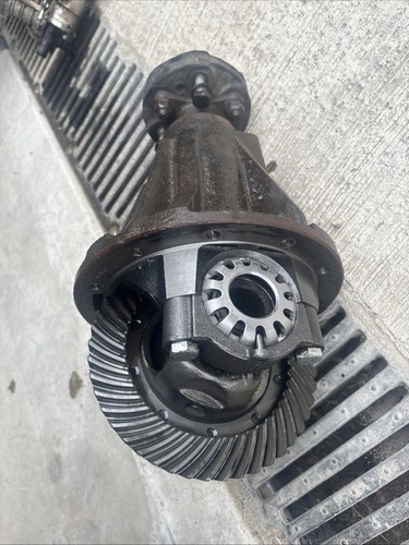 Discovery rear diff - discovery,
