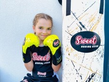 kids boxing gloves and pads