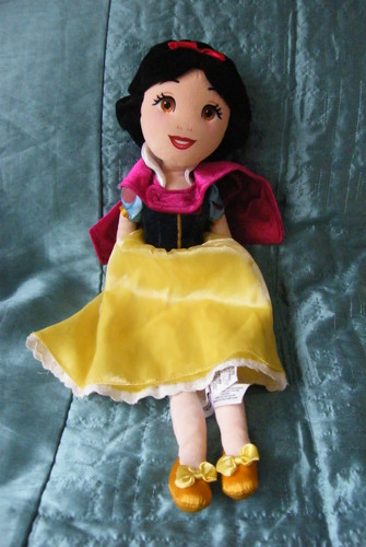 Disney store snow white - store,