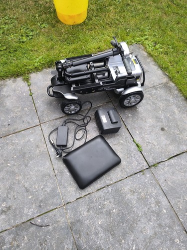 Folding mobility scooter - mobility, s