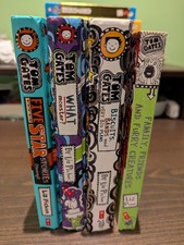 Tom Gates Book Bundle Liz Pichon (4 books)