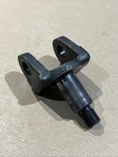 Jaguar XJ6 Daimler V8 Pivot Jaw Housing For All Synchro Gearbox C27847