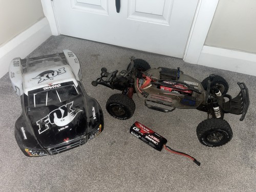 Traxxas slash vxl brushless - traxxas,