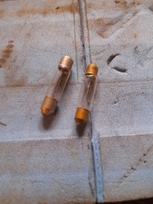 2 X FESTOON BULBS FOR VINTAGE CAR TRAFFICATORS INDICATORS. 12 VOLT 3 WATT