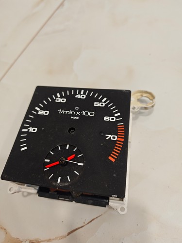 Audi coupe 5cyl tachometer - coupe, b2