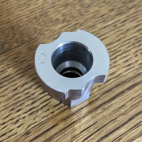 Disposable mixing cup adapter