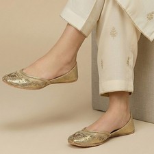 Womens Handmade Jutti