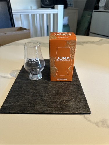 Jura single malt whisky - single,