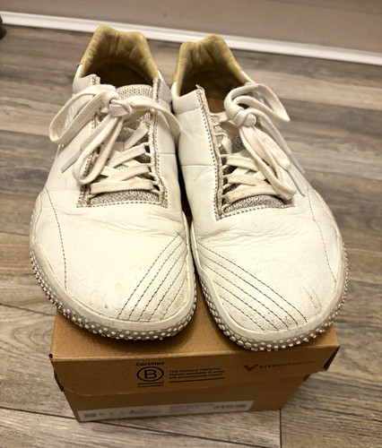 Vivobarefoot motus studio - motus,