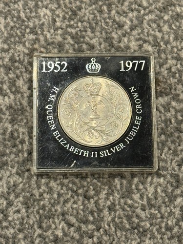 Queen elizabeth silver - queen,