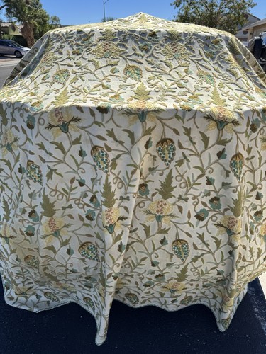 Vintage traditional crewel - traditional,