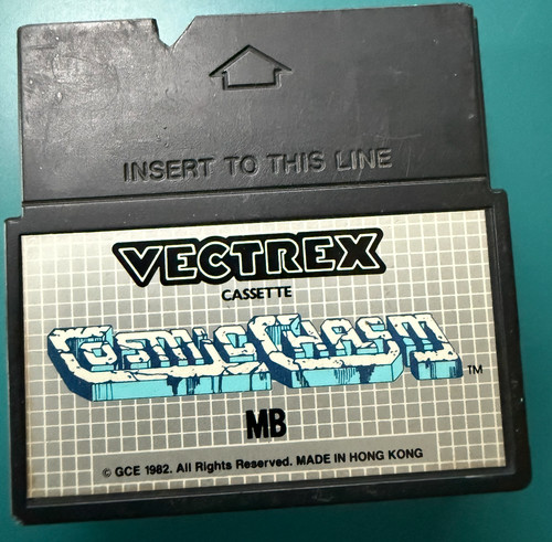 Cosmic chasm vectrex game - cosmic,