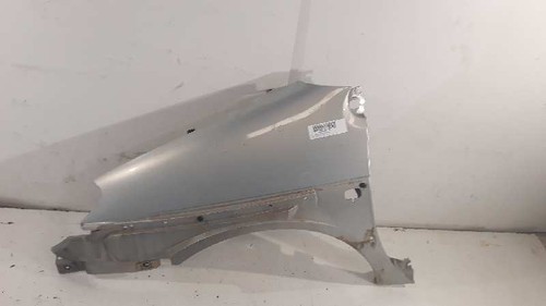 Left front fin for renault - left,