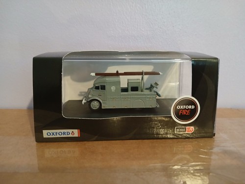 Oxford diecast fire - oxford, engine