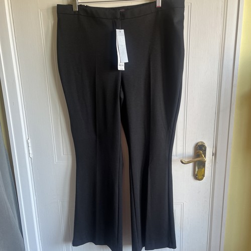 Bnwt evans black - bnwt, cut
