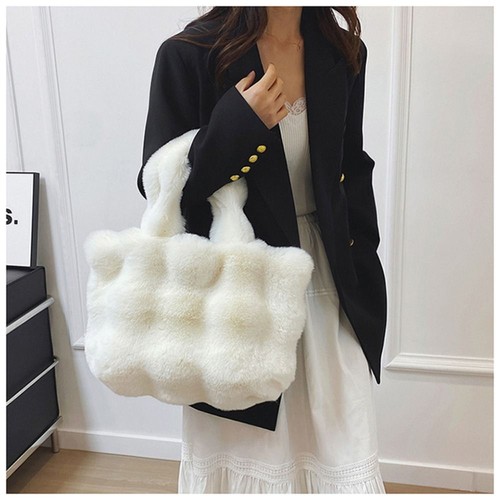Faux fur square shoulder - fur,