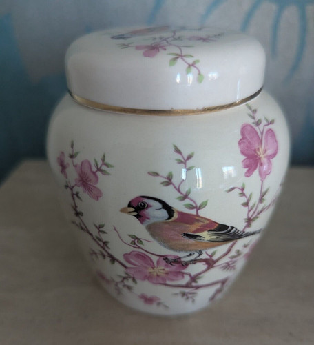 Royal worcester palissy - royal,