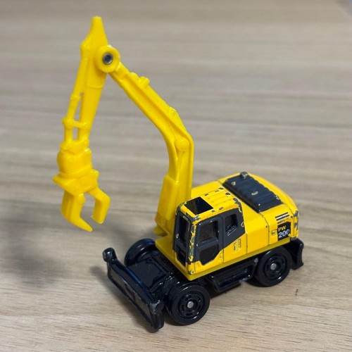 Mini car komatsu wheeled - komatsu,