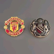 manchester united pin badge