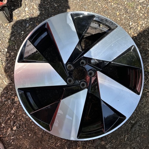 Volvo c40 2024 r19 - 2024, rear