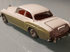 CORGI TOYS 224 ORIGINAL