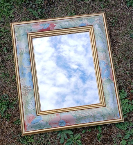 Vintage 90 s wall - 80’s,
