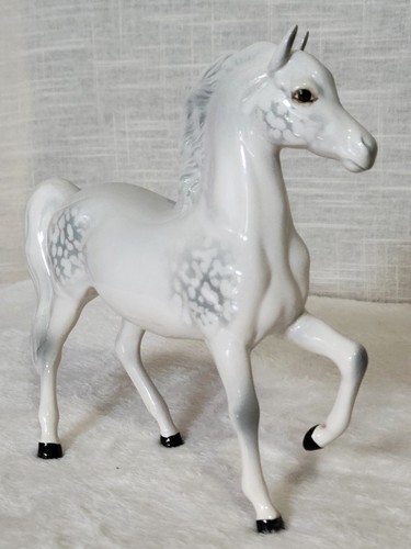 Beswick prancing arab - prancing,