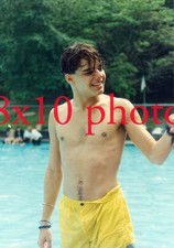 MENUDO #477,RICKY MARTIN,BARECHESTED,SHIRTLESS,candid,8x10 PHOTO