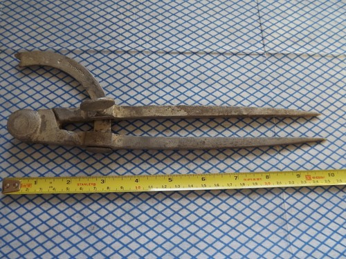 Vintage winged compass - vintage,