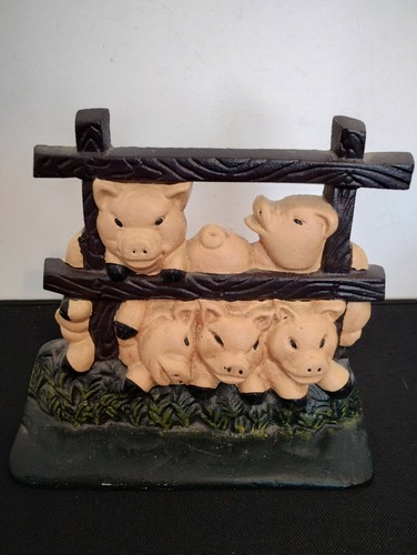Vintage cute pigs pig - in,