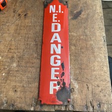 VINTAGE ENAMEL ELECTRICITY POLE DANGER SIGN 