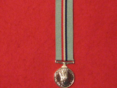 Miniature rhodesia medal - miniature, 1980