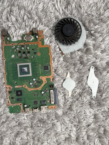 Ps4 motherboard spares or - motherboard,