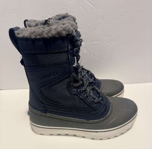 New quicksilver kids size - quicksilver, 11