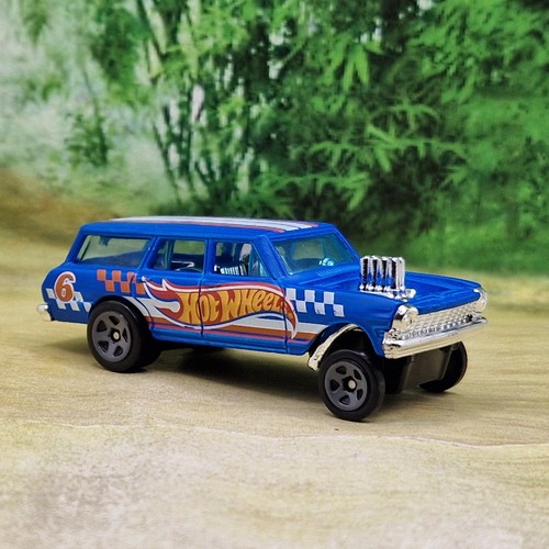 Hot wheels chevy nova - hot, '64