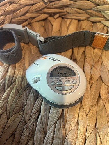Sony sports walkman - sports,