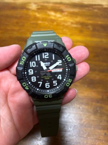 Casio standard military green - military,