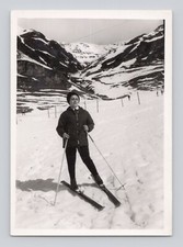 Old B&W Photo Woman Skis