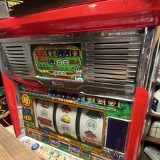 Mechanical Slot Machine with