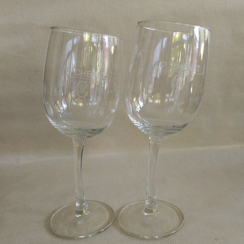 Pair chenet wonky - of,