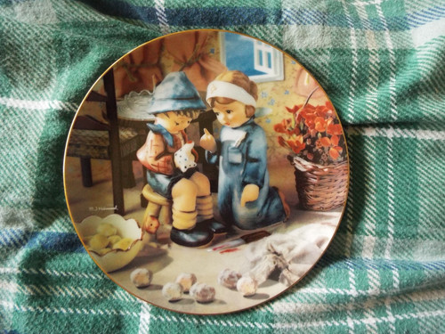 Danbury mint plate - danbury,