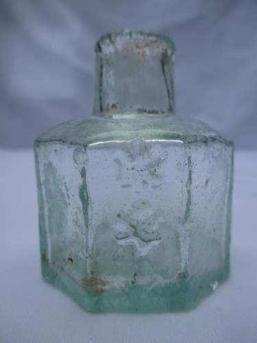 Lovely aqua burst - top, ink