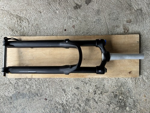 Suntour xcr boost forks - sr,