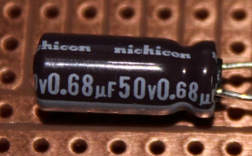 Capacitor electrolytic 68uf - electrolytic, 0.68uf