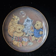 Vintage Franklin Mint / Sue